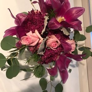 Meet your Posher, Lora